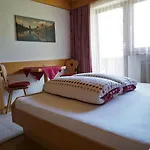 Cornelia Bed & Breakfast Sölden