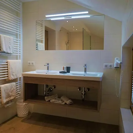 Mamoa Apartment *
