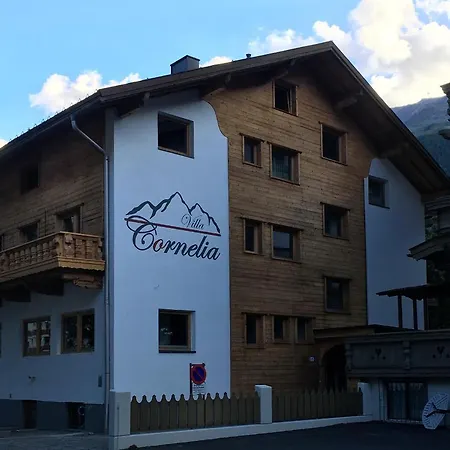 Cornelia Bed & Breakfast