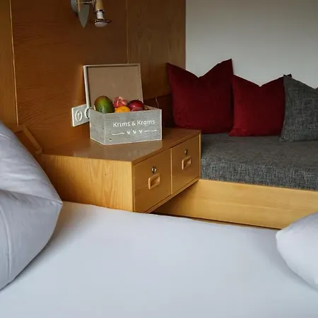 Mamoa Apartment