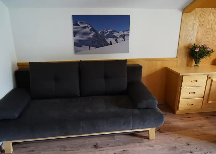 Cornelia Bed and Breakfast Ζόλντεν